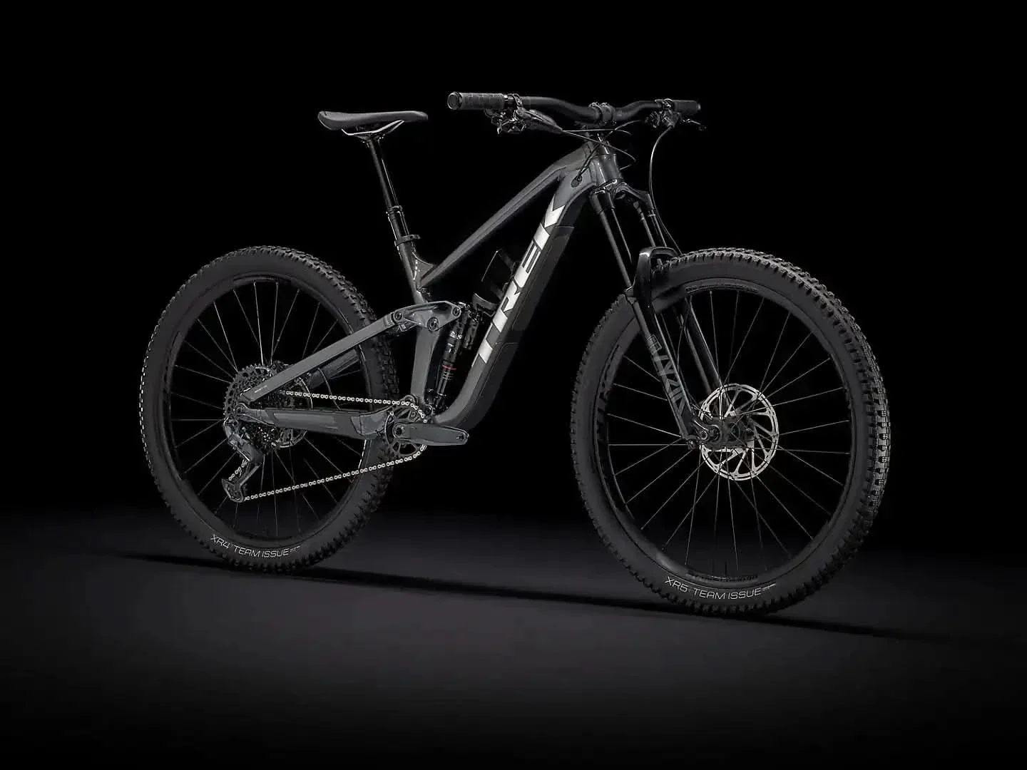 Slash 8 - Image 2